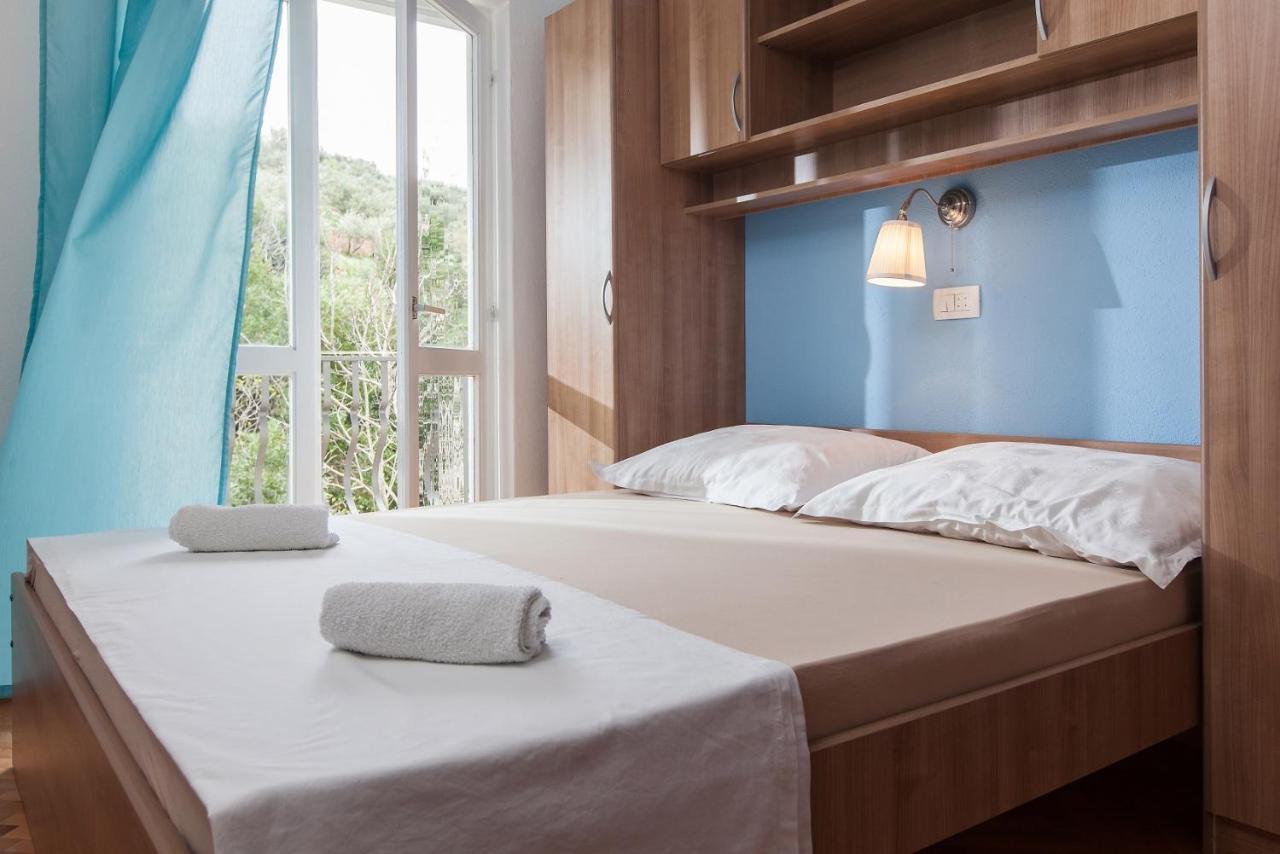 Vega Apartments Podgora Exterior photo
